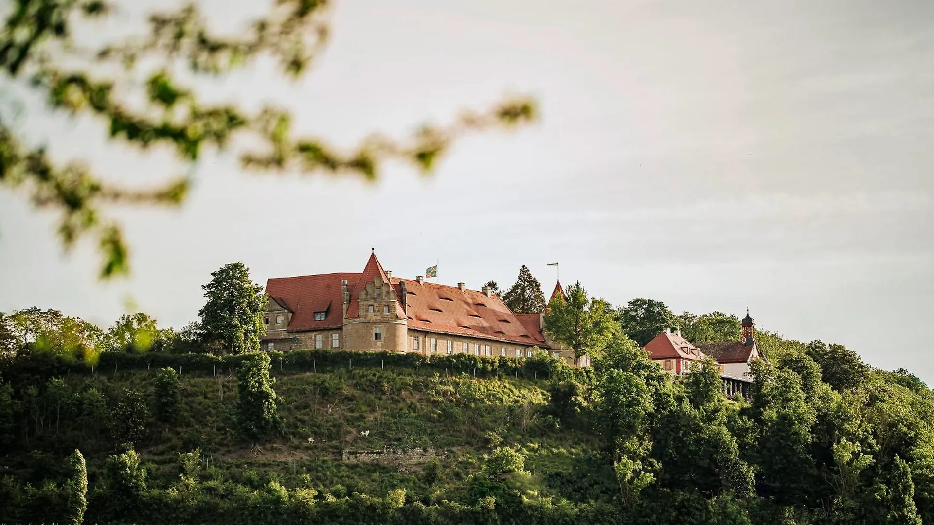 Schloss Frankenberg contacts